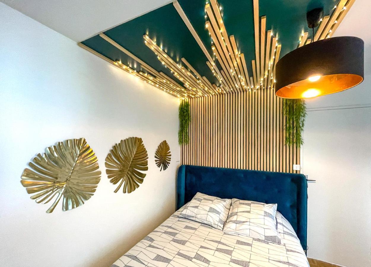 Votre Escale Boule D Or Sauna & Spa Νιόρ Εξωτερικό φωτογραφία