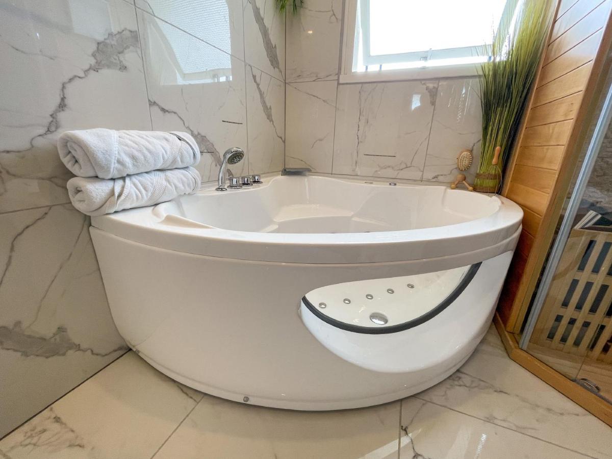 Votre Escale Boule D Or Sauna & Spa Νιόρ Εξωτερικό φωτογραφία